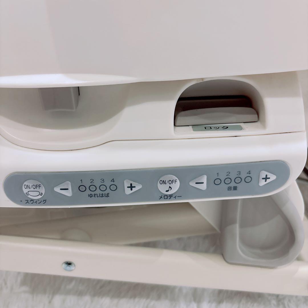 Combi ネムリラ 4キャス AT ロッタ 赤ちゃん本舗限定 オートスウィング