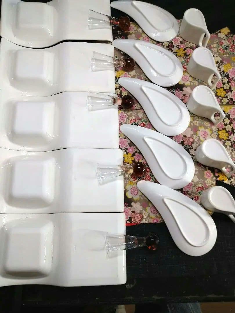 ♥豪華に高級ホテル演出⬛【オリジナルウエーブ長大皿演出セット】♥４種２組計８点