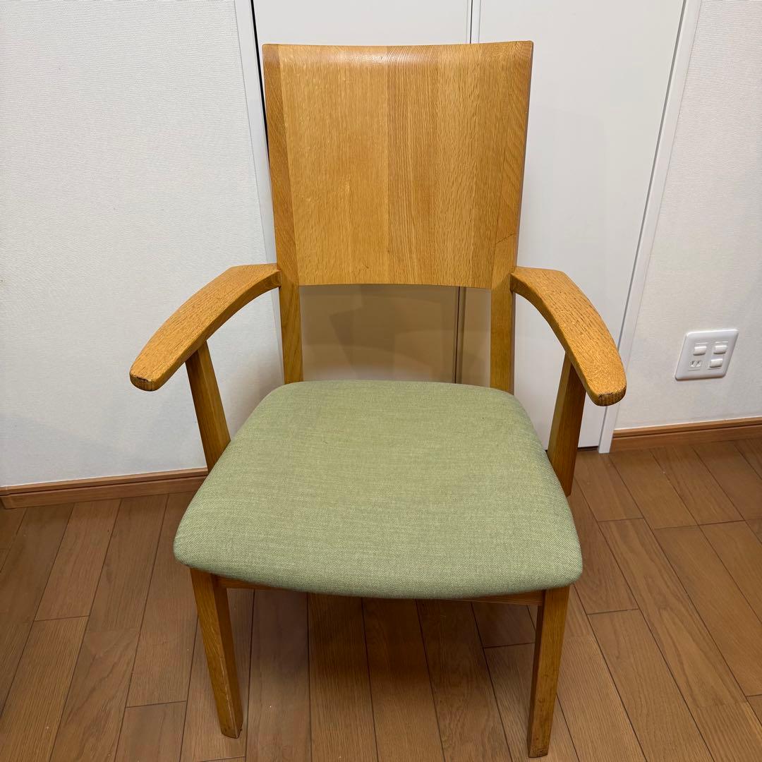 【送料無料】日進木工1脚 高級アームチェア グリーン美品 座り心地抜群 日本製