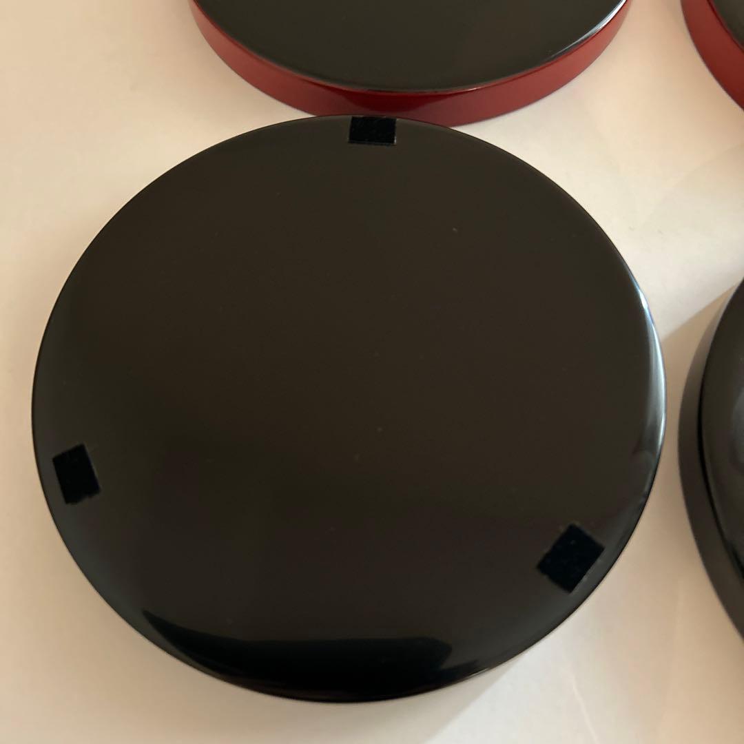 輪島本朱、黒漆塗り五寸皿4客