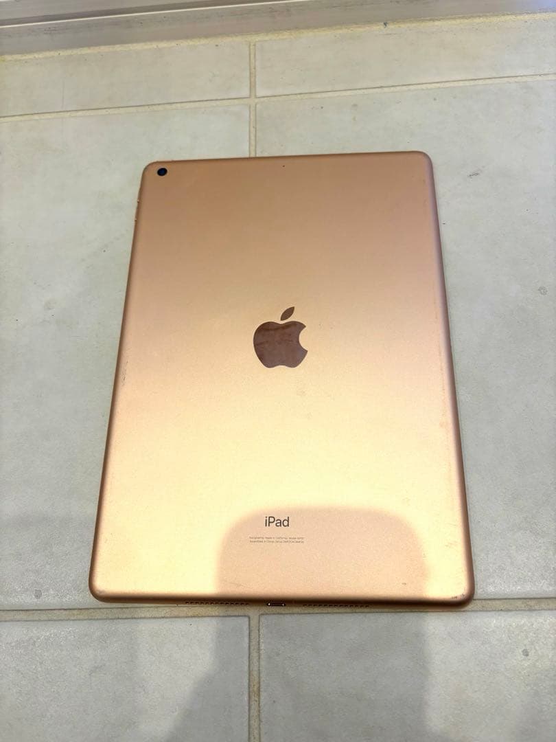 Apple iPad ゴールド　第7世代（Apple Pencil第一世代付き）
