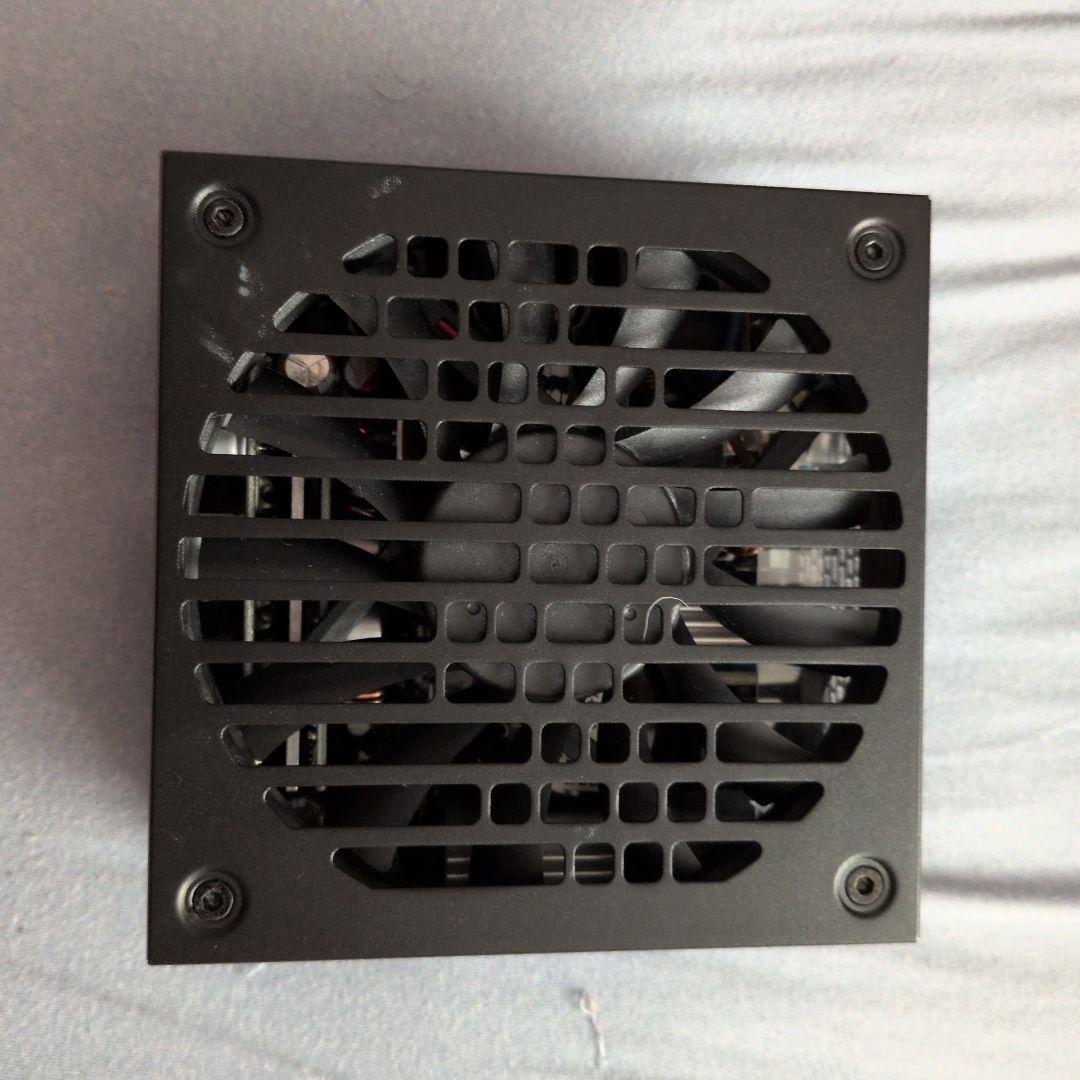 Fractal ION SFX 500G 500W電源ユニット