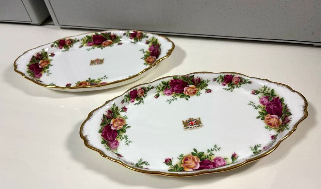 ビンテージ❤︎ロイヤルアルバート❤︎オールドカントリーローズ❤︎薔薇柄❤︎楕円形皿❤︎2枚