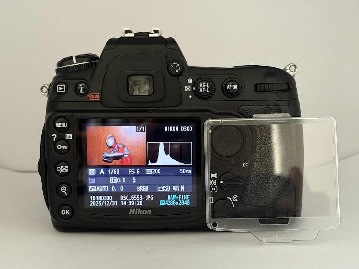 ★美品★ニコン NIKON D300 ボディ レンズキット