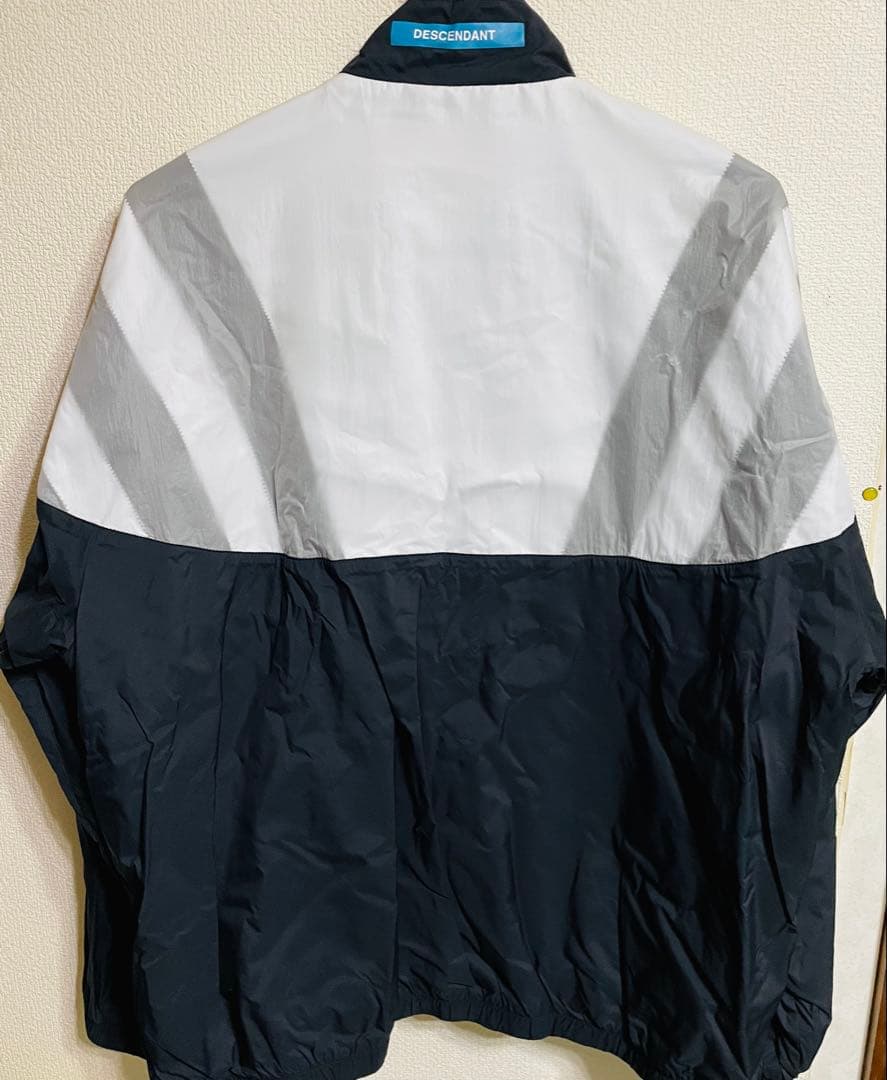 adidas descendant ナイロンジャケット