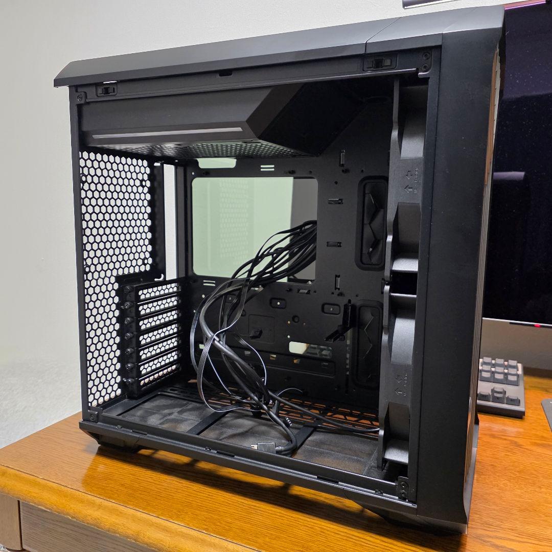 PCケース(自作PC用) Fractal Design Torrent Compact Black TG