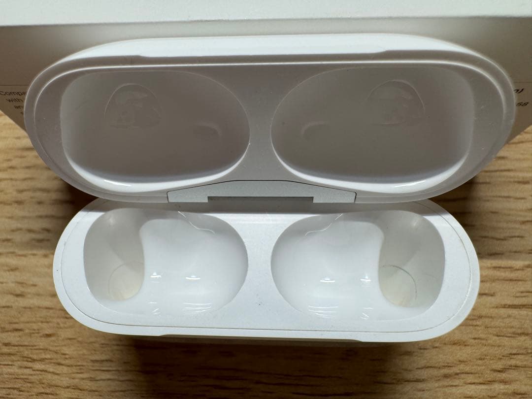 Apple アップルAirPods Pro 2 エアーポッズプロ2 ⭐︎左耳のみ⭐︎