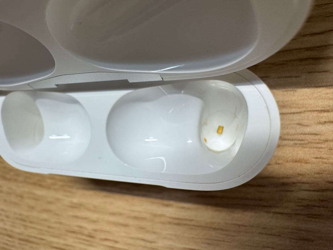 Apple アップルAirPods Pro 2 エアーポッズプロ2 ⭐︎左耳のみ⭐︎