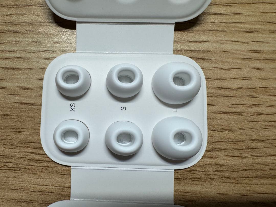 Apple アップルAirPods Pro 2 エアーポッズプロ2 ⭐︎左耳のみ⭐︎