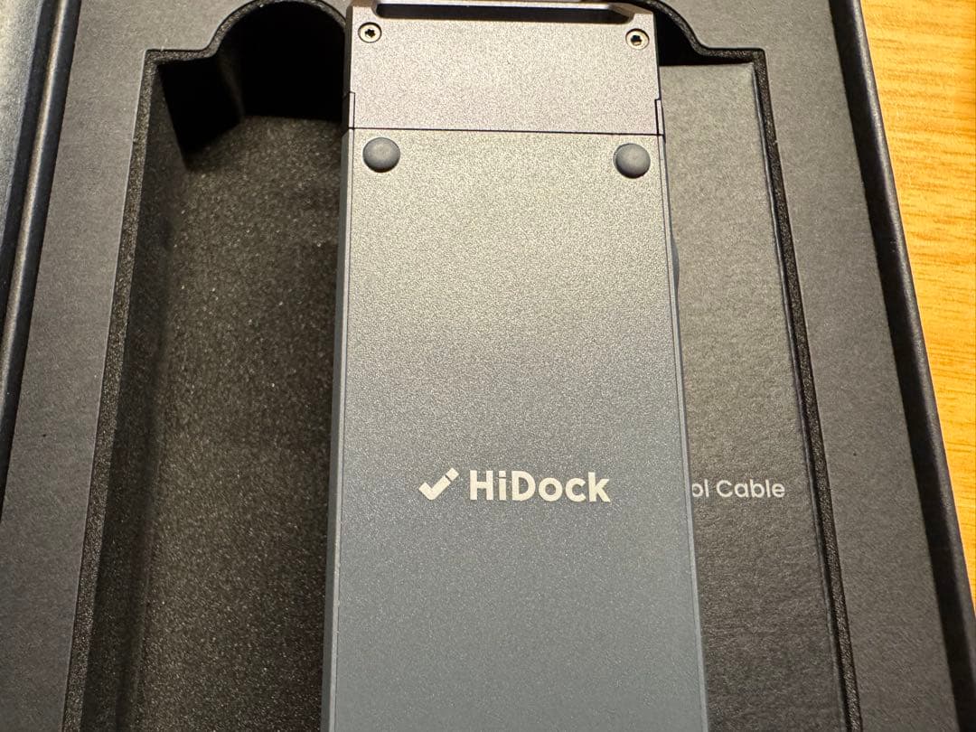 HiDock P1 (イヤホンつけたまま録音できるAIボイスレコーター)