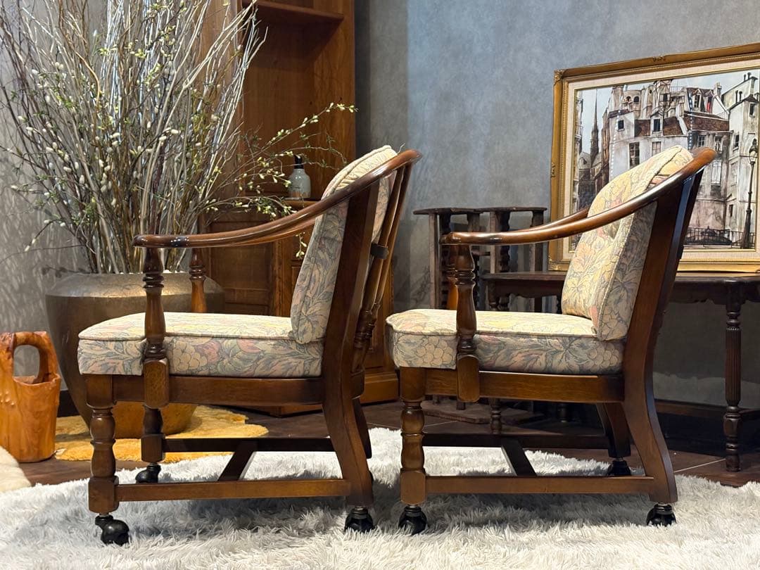 ②karimoku カリモク　アームチェア　ダイニングチェア　キャスター付　nZ