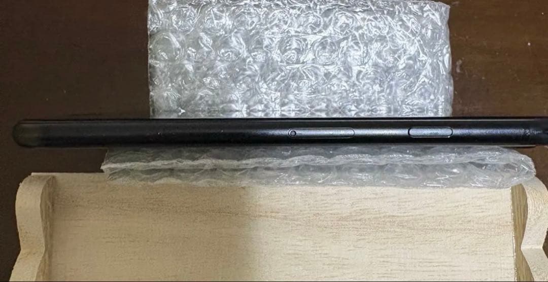 iPhone se 第2世代 128GB 本体 ブラック SIMフリー