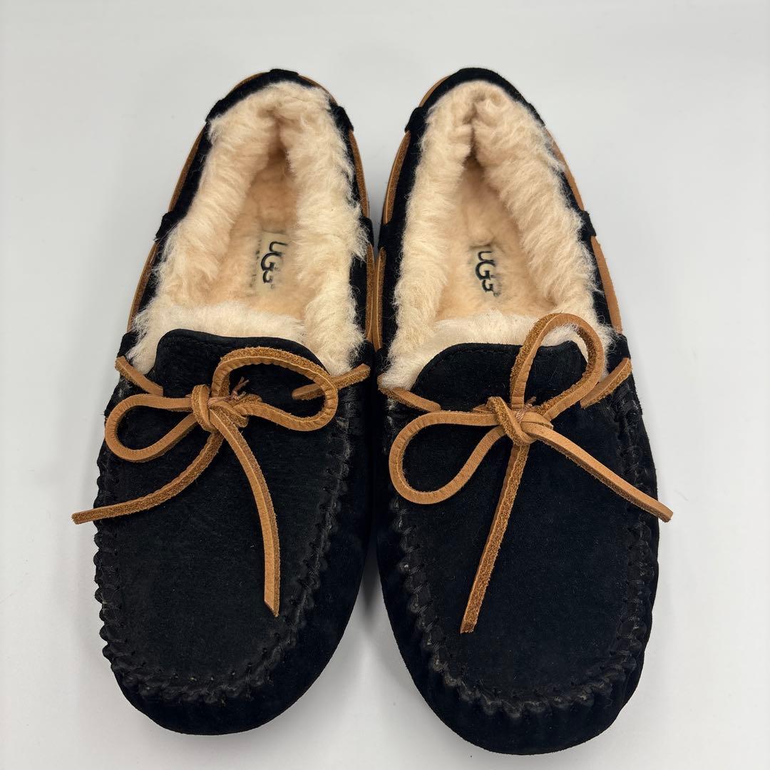 極美品✨UGG アグ　ブラック　リボン　モカシン　ムートン　フラットシューズ