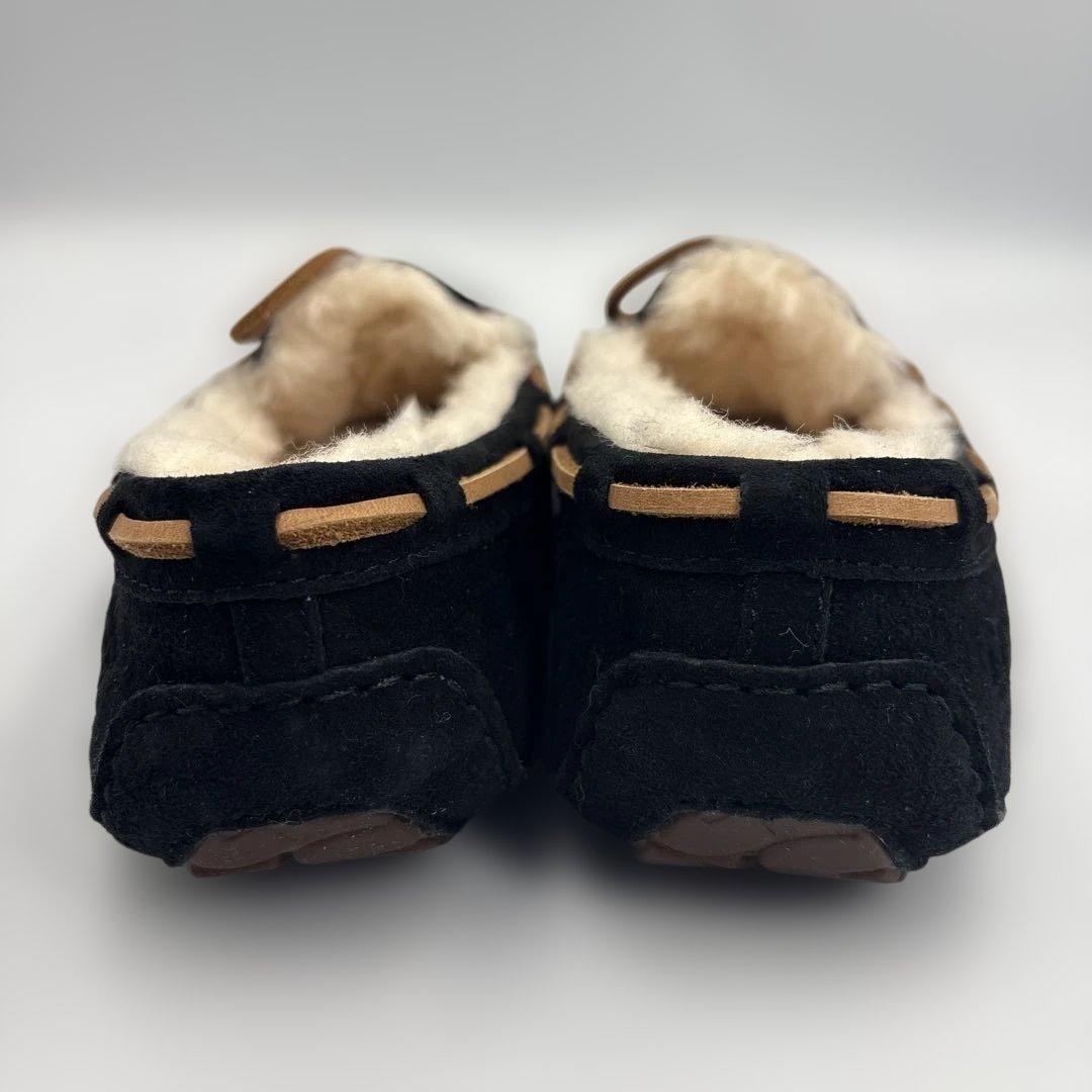 極美品✨UGG アグ　ブラック　リボン　モカシン　ムートン　フラットシューズ
