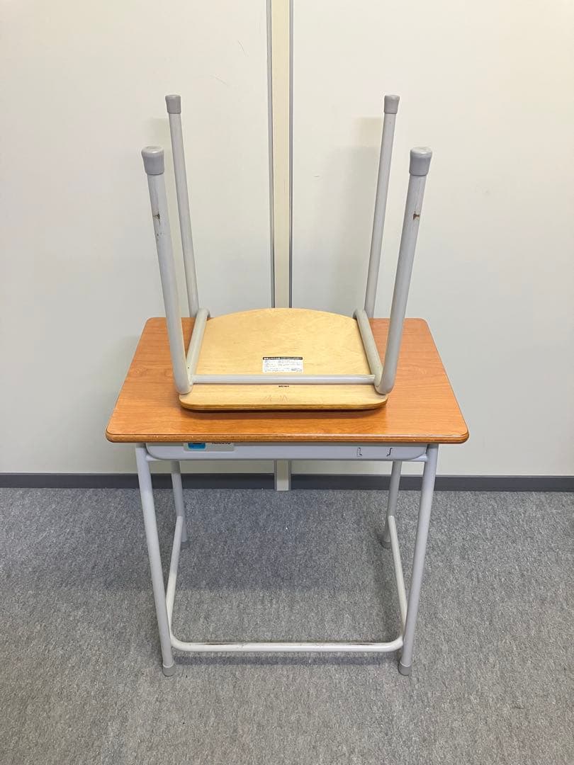 KOKUYO学習机学習椅子セット２号※残り１セット　プロフ要確認を。
