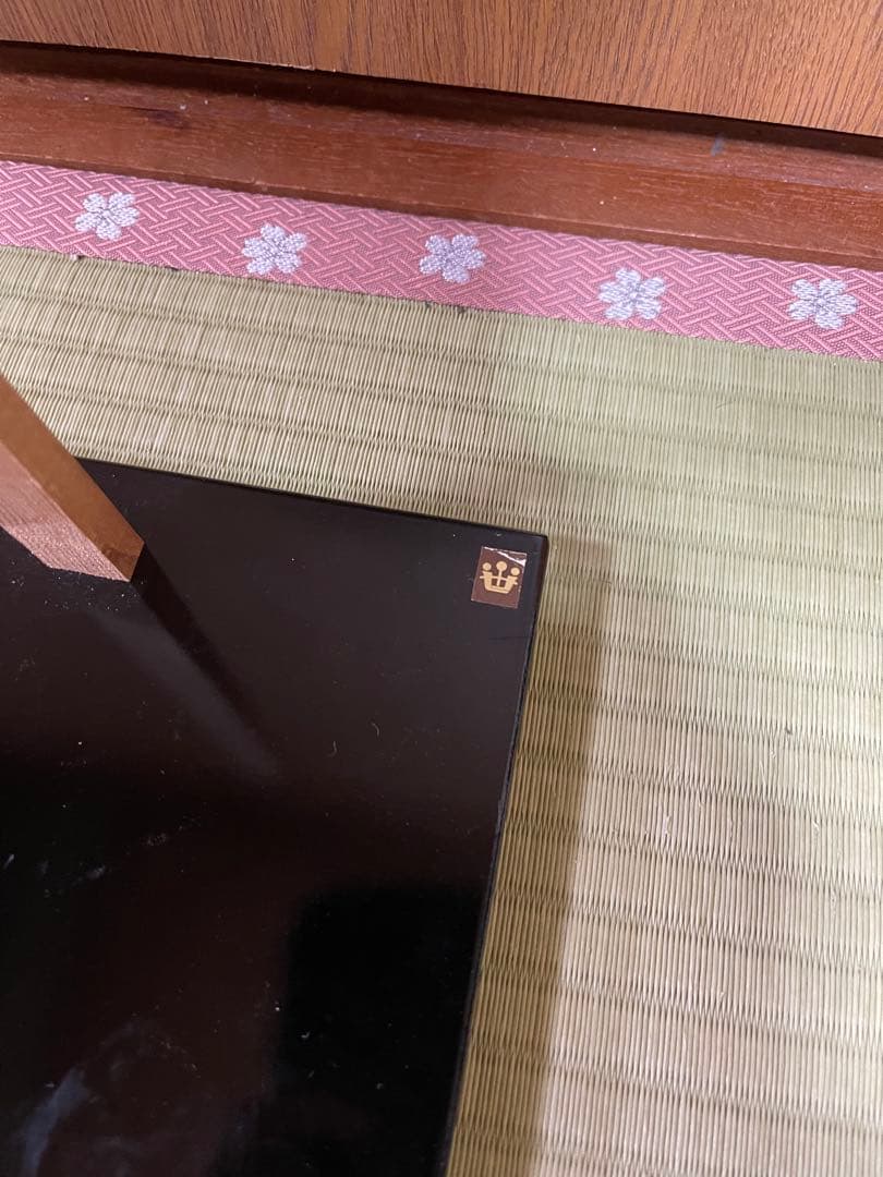 ほぼ新品⭐︎未使用　市松人形 女の子　お雛様　節句　多色花柄着物 日本伝統工芸品