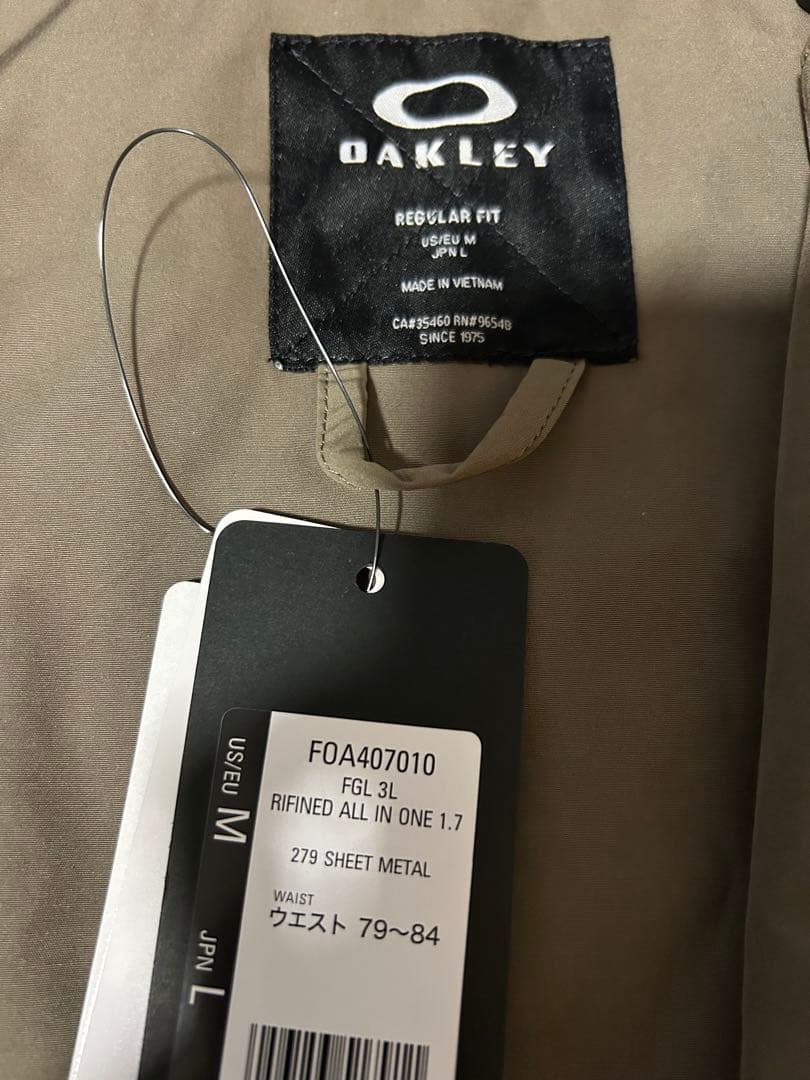 <新品>OAKLEY カーキ スノーボード　ビブパンツ　 Lサイズ