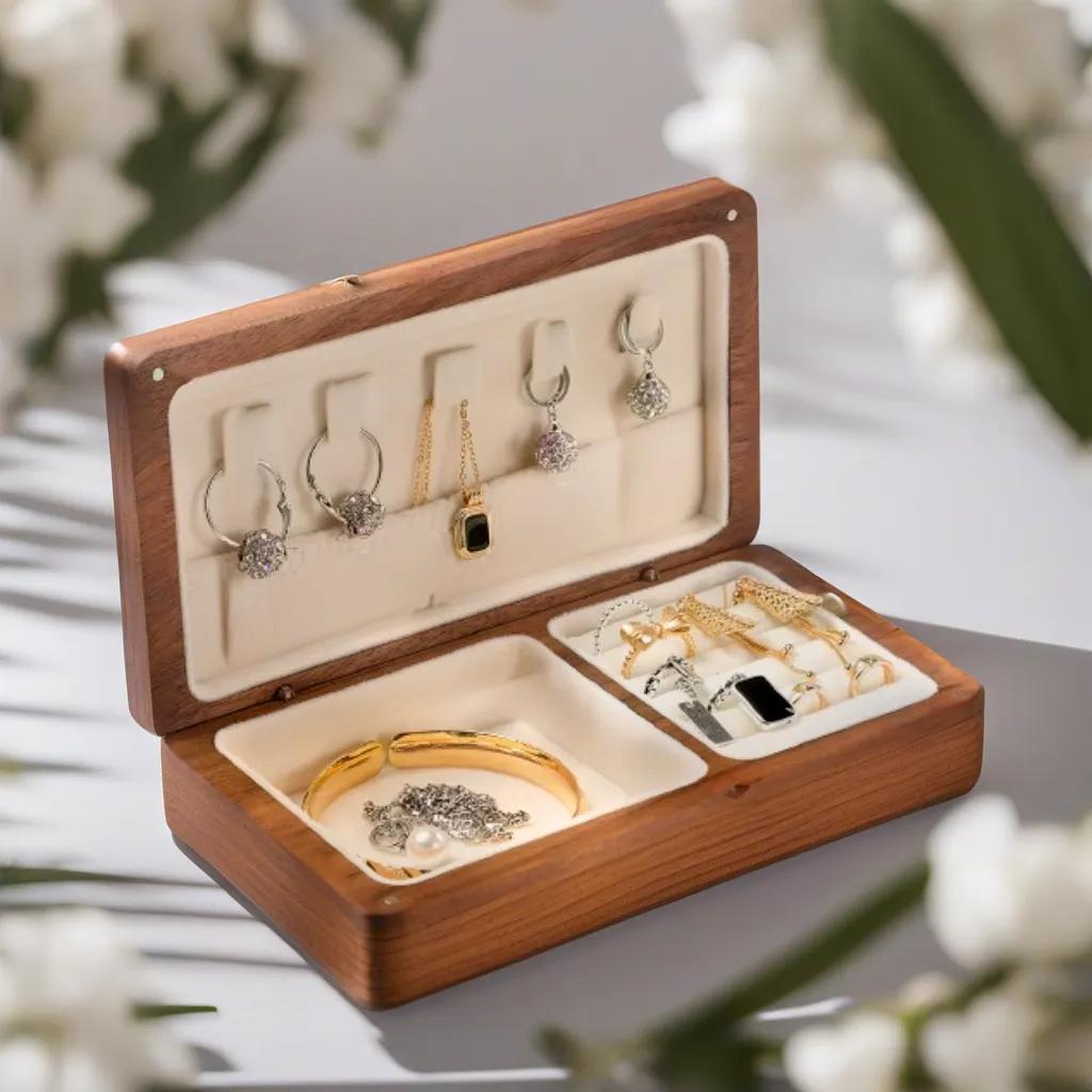 ナット製エレガントなジュエリーボックス タイトル