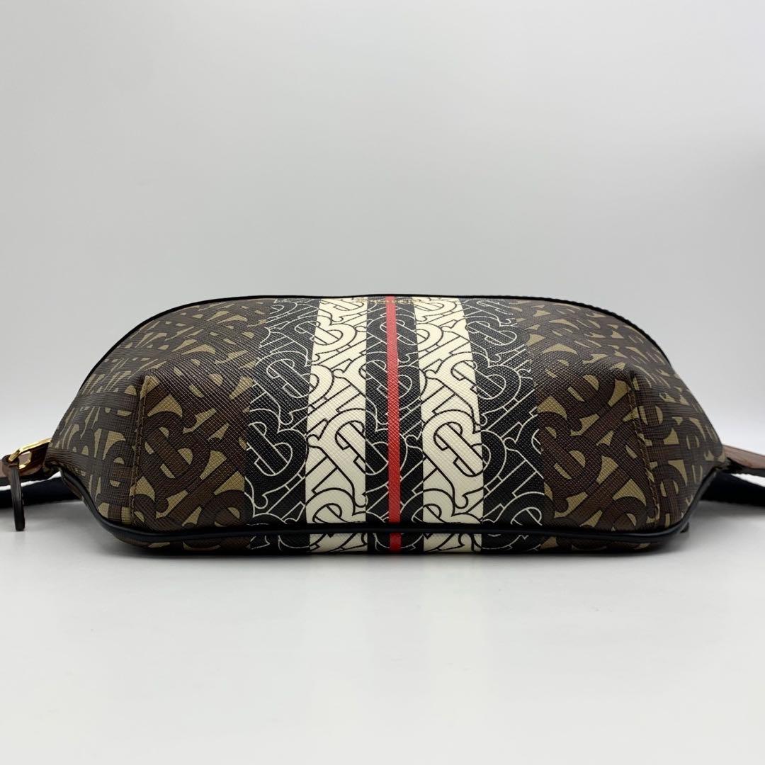 極美品 保存袋付きBurberry バーバリー TBモノグラム ボディバッグ