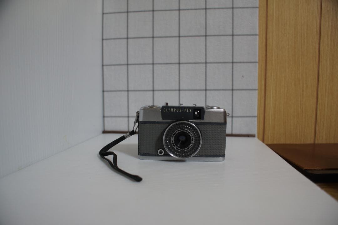 ラグランスリーブ【整備品】オリンパス　ペンEE-2　フィルム試写あり
