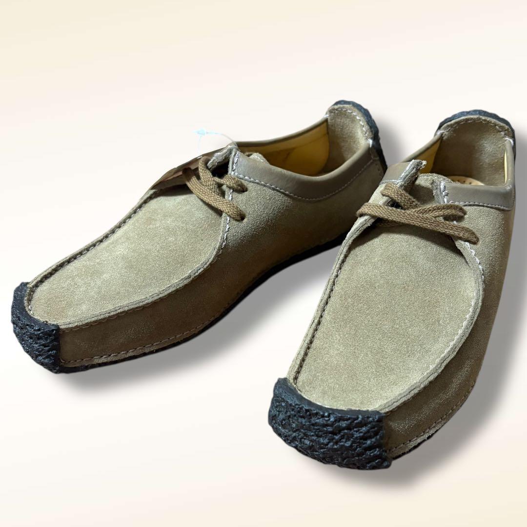 【新品・未使用の定番モデルが半額以下！】クラークス　ナタリー　オークウッド