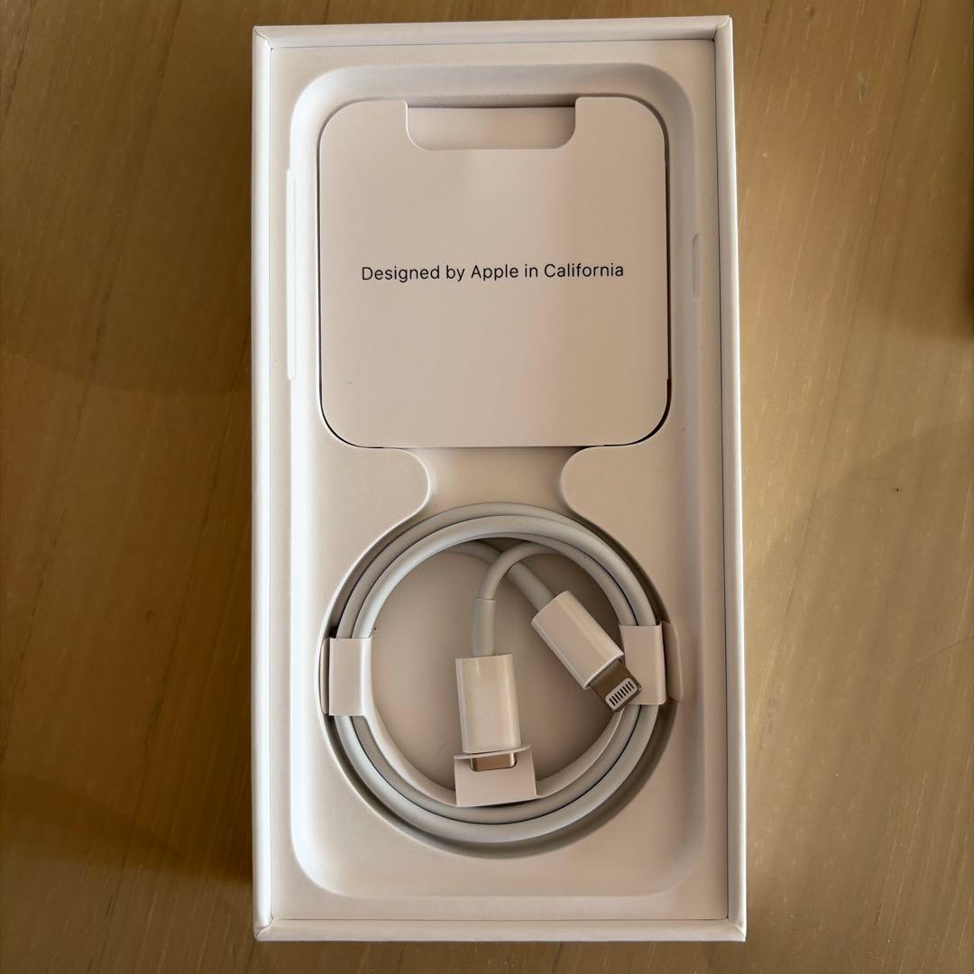 iPhoneSE 第2世代128gb白SIMフリー