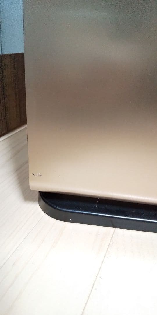 １日最大4.1リットル除湿可能、スポットクーラー機能搭載除湿機