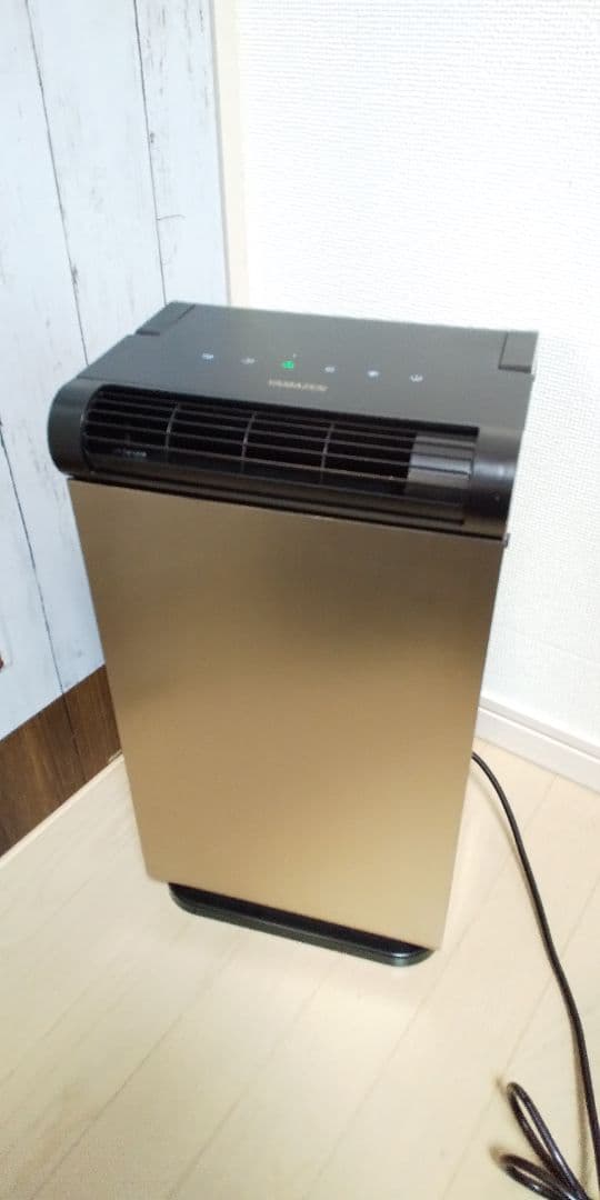 １日最大4.1リットル除湿可能、スポットクーラー機能搭載除湿機