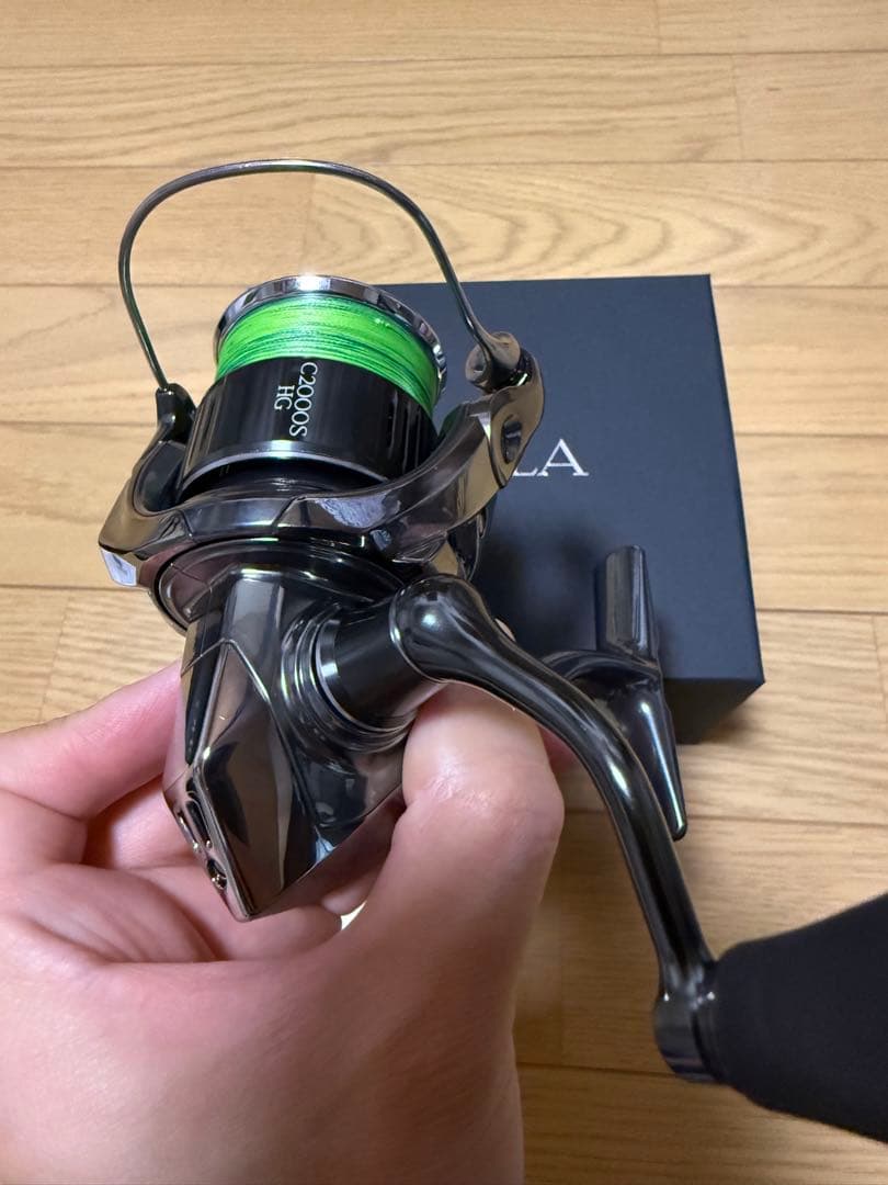 【値下げ中】シマノ ステラ C2000SHG スピニングリール