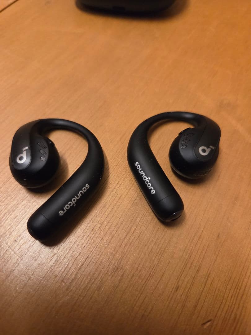 Anker soundcore AeroFit Pro ワイヤレスイヤフォン