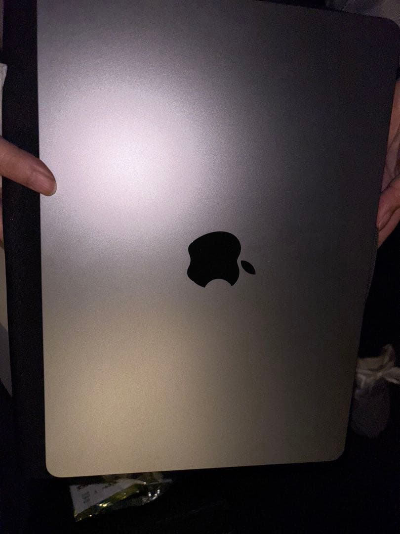 MacBookAir 13インチM3 512GB メモリ8GB スペースグレー