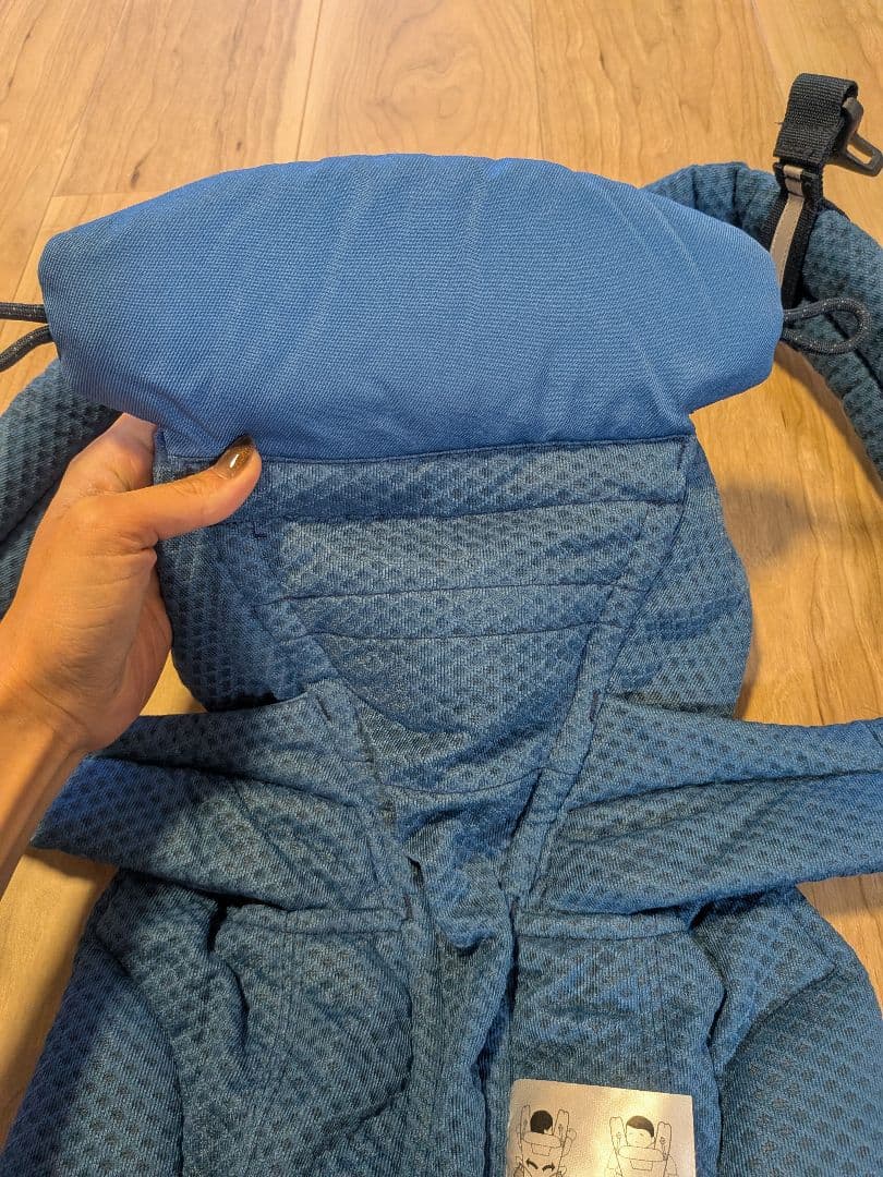 美品　エルゴベビー　オムニブリーズ 抱っこ紐　専用のよだれカバーもお付けします!