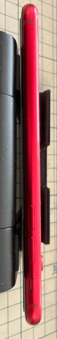 iPhone SE（第2世代）128GB RED