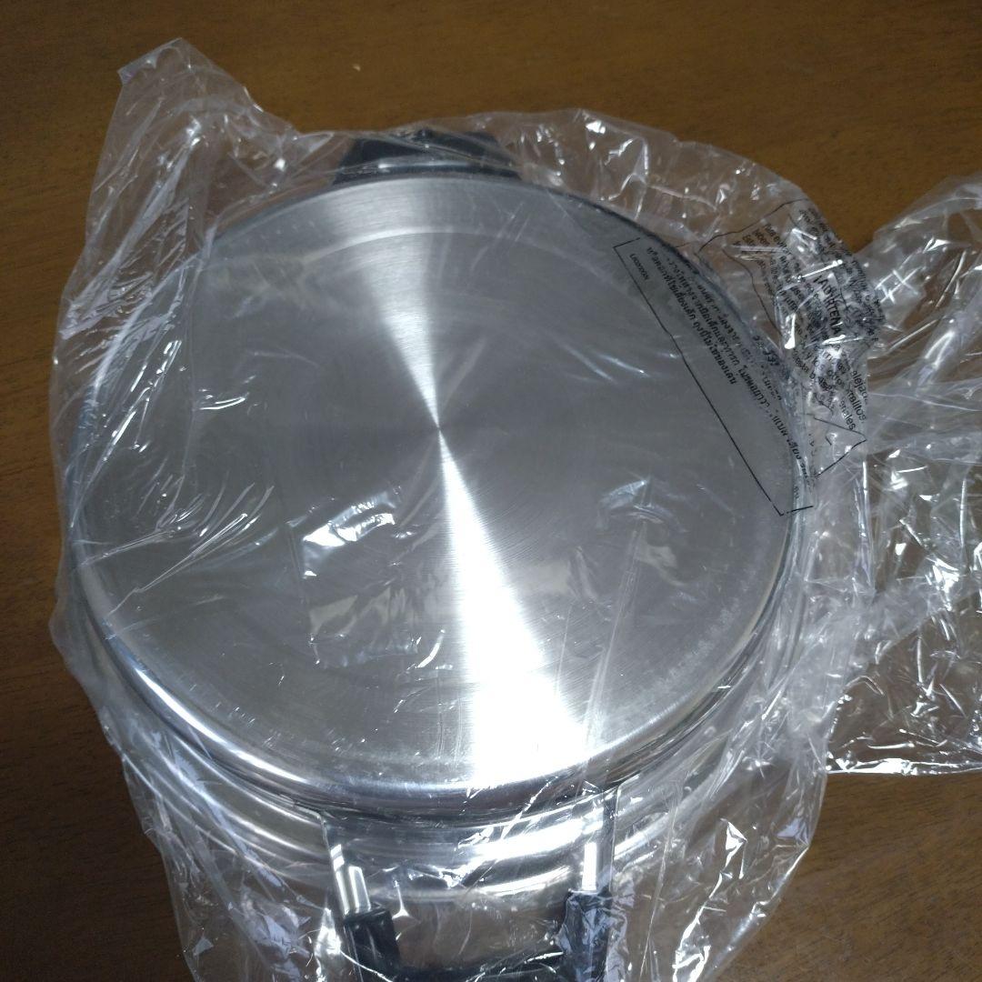 タッパーウェア　レインボークッカープレミアム26cm浅鍋