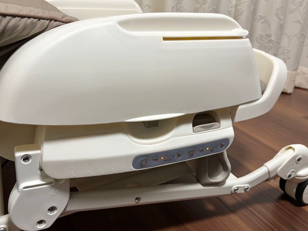 ★コンビ★ネムリラ★AUTO SWING★エッグショック★電動ハイローチェア★