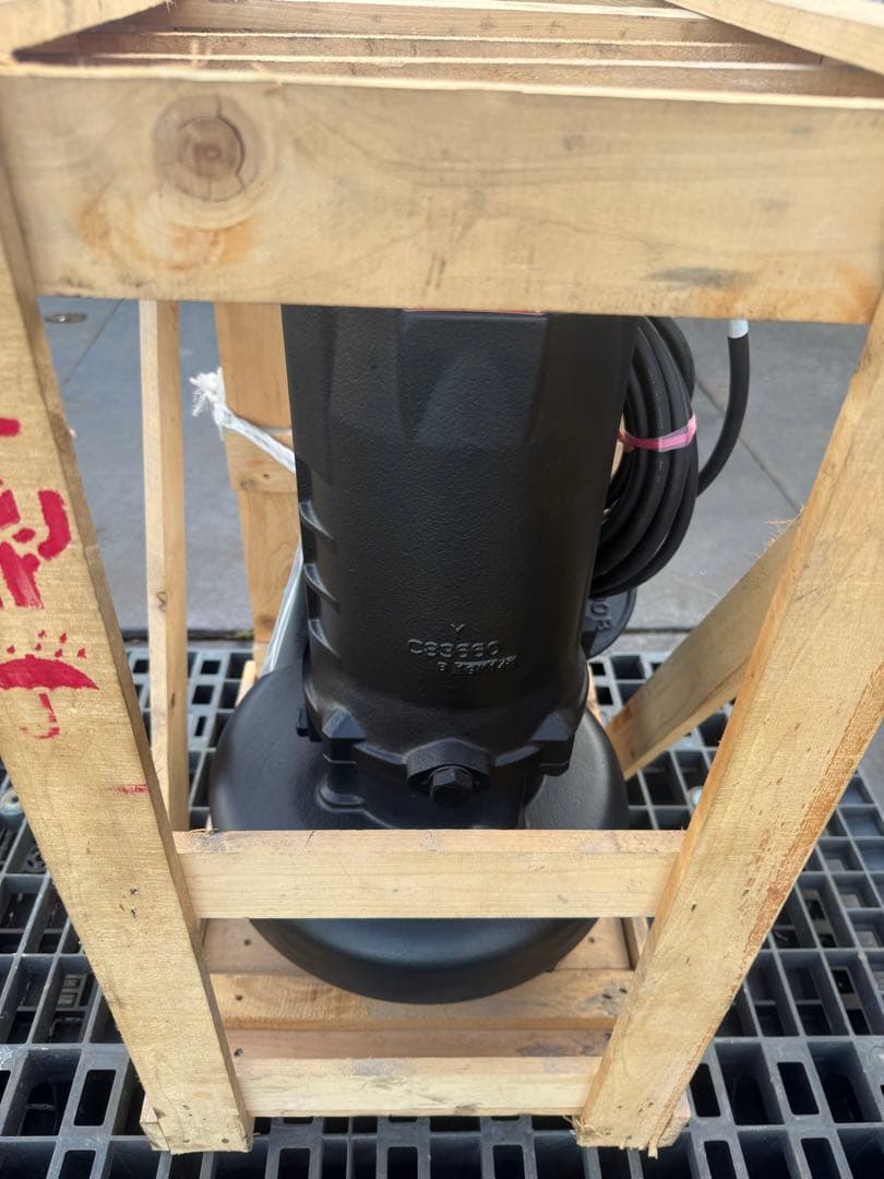 (未使用)新明和工業 水中ポンプ 汚水設備用 排水ポンプCN80 大型