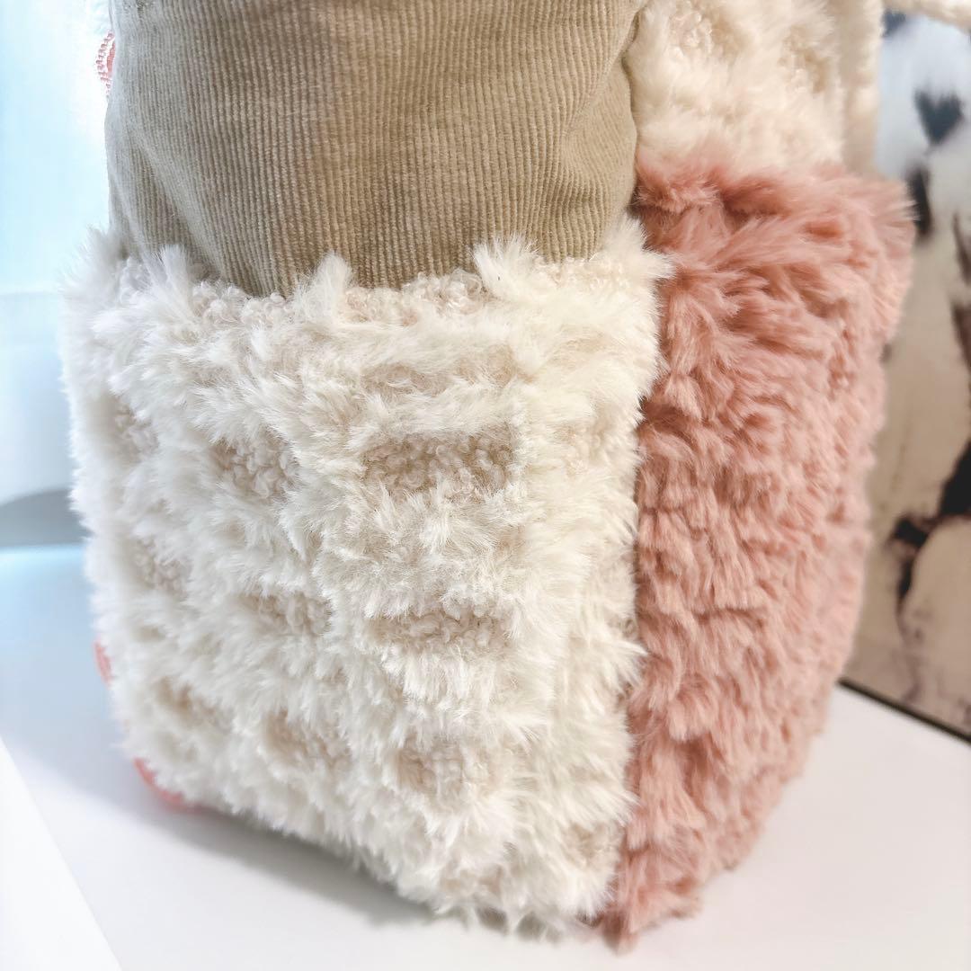 ☆*☆様 コヤンイサムチョン　バック　ふわふわファー　ルミちゃん　ピンク×アイボ