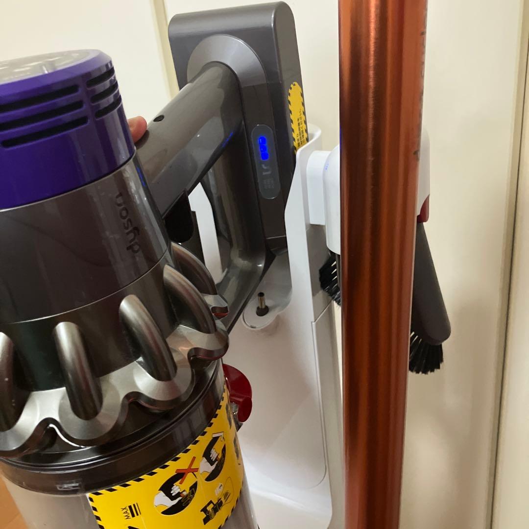 掃除機・クリーナー Dyson Cycrone v10 fluffy +dok