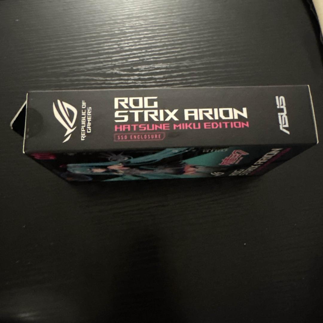 ASUS香港代理 ROG Strix Arion Miku Edition