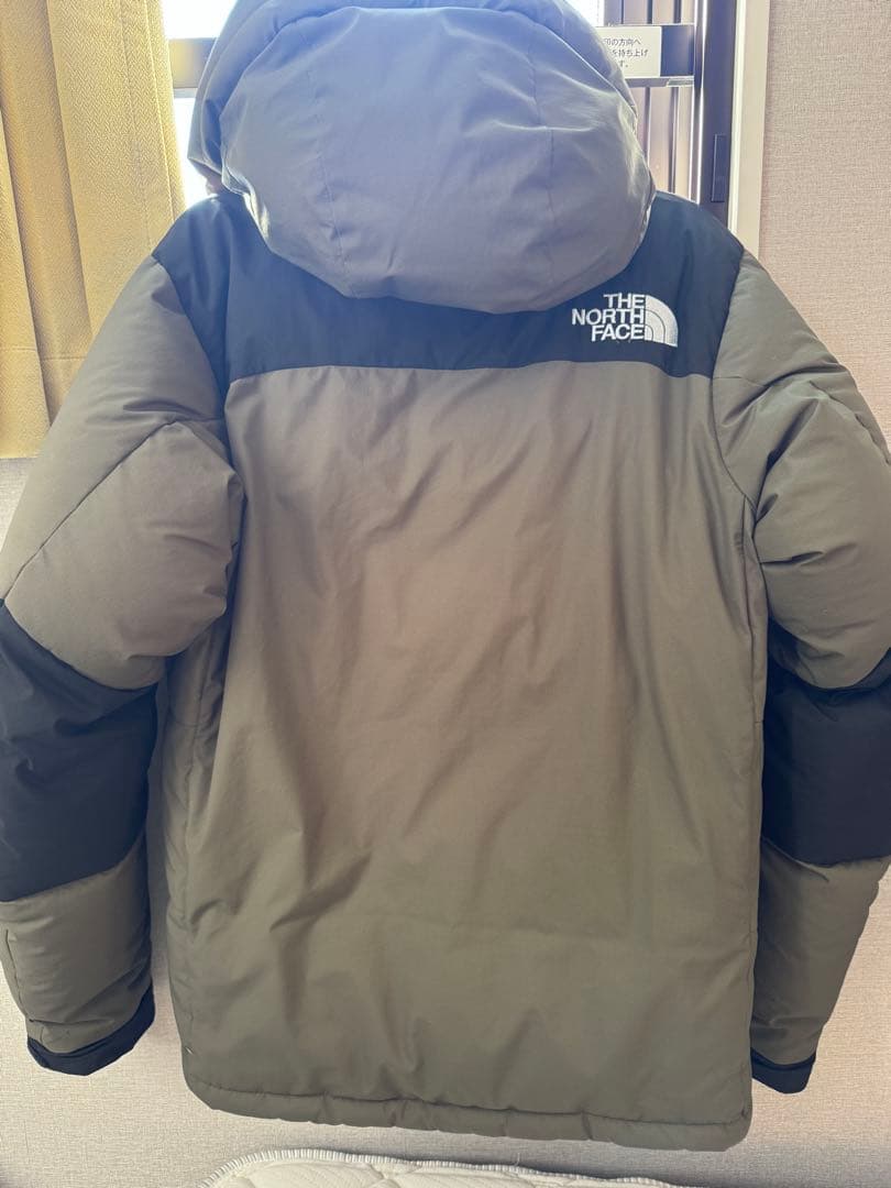 美品 THE NORTH FACE バルトロライトジャケット ニュートープ