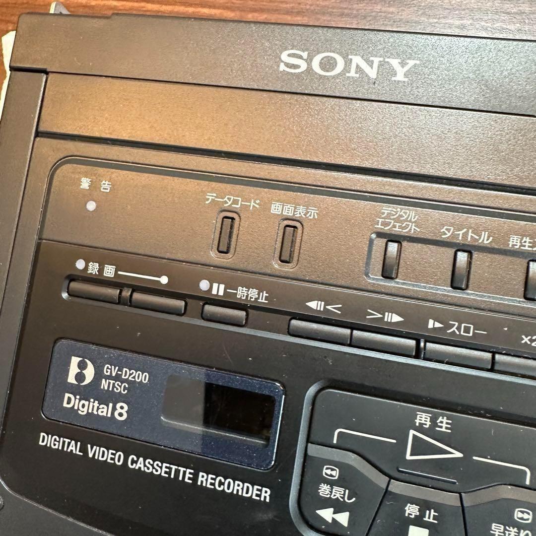 SONY GV-D200 ビデオウォークマン Digital 8 2466