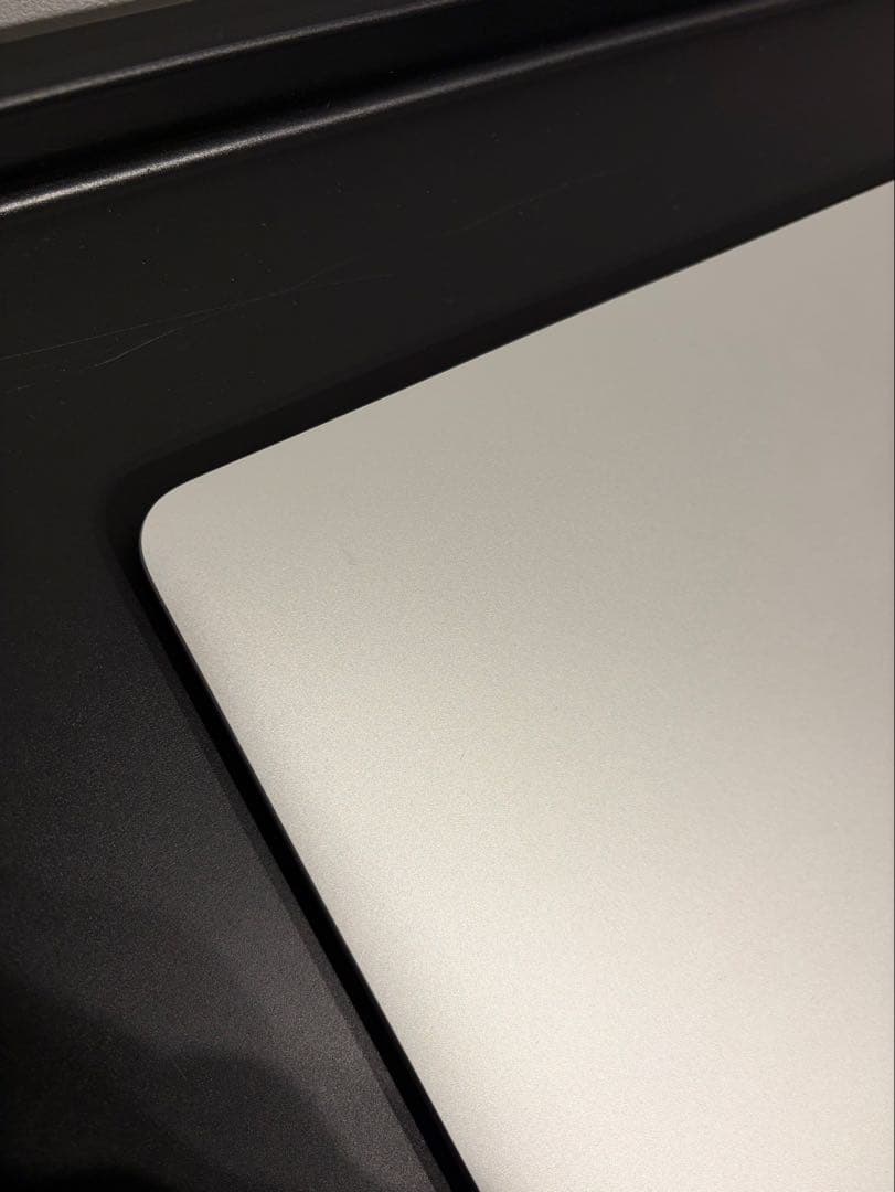 本日SALE！【美品】MacBook Air 2020年モデル　M1 256GB