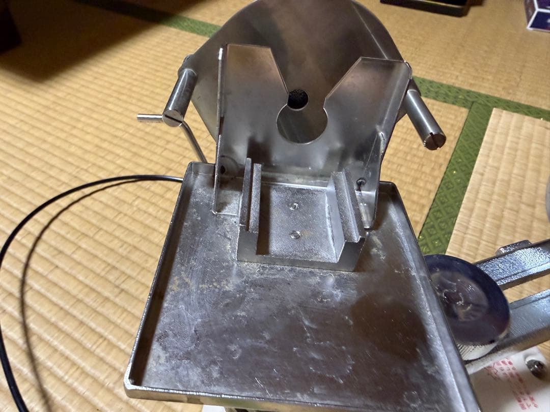 遠心鋳造機　ブレーキ付き