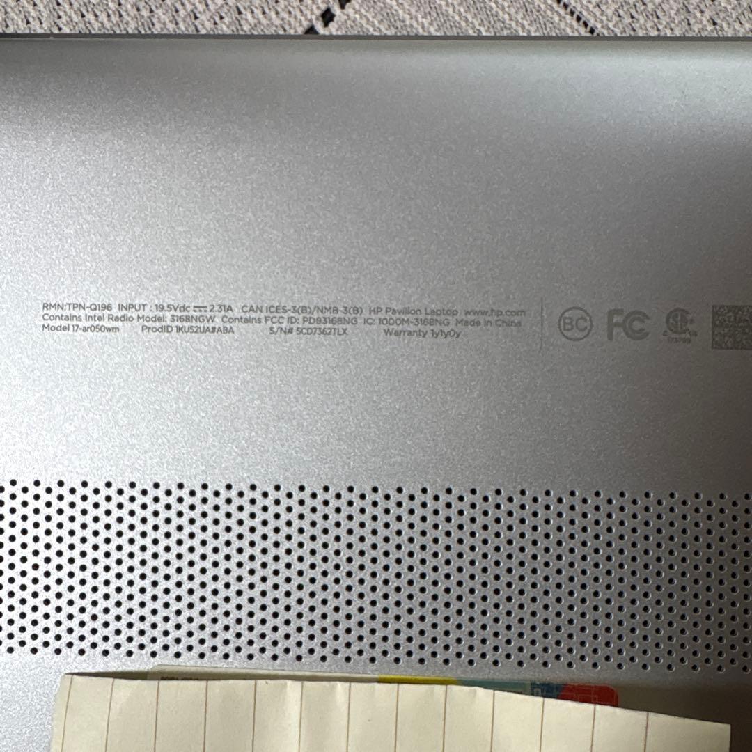 ジャンクHP Pavilion 17インチノート 8GB / 128GB SSD