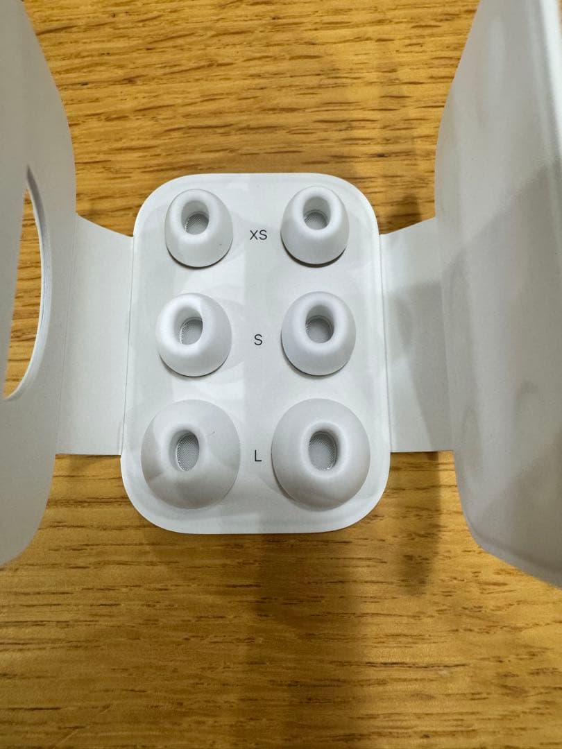 Apple AirPods Pro 2（第2世代 / USB-C）　本体