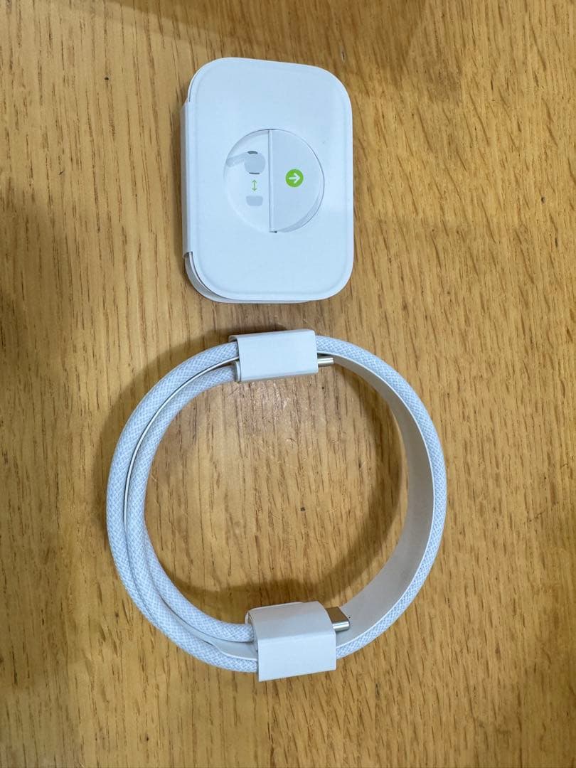 Apple AirPods Pro 2（第2世代 / USB-C）　本体