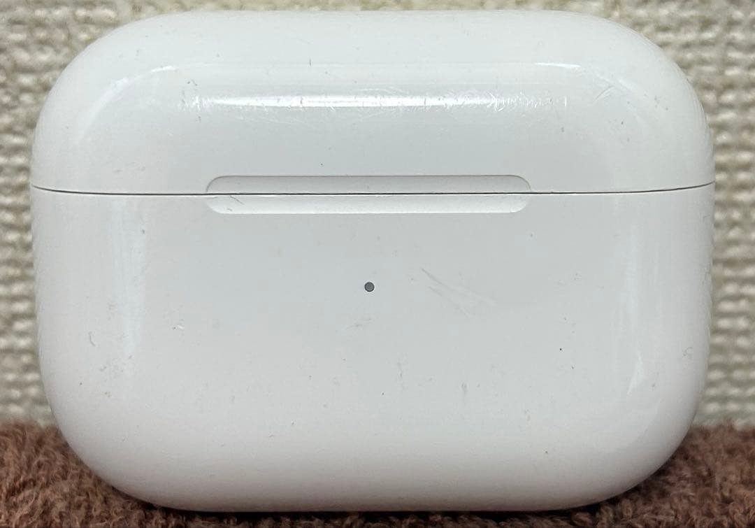 AirPods Pro 中古品　ワイヤレスイヤホン