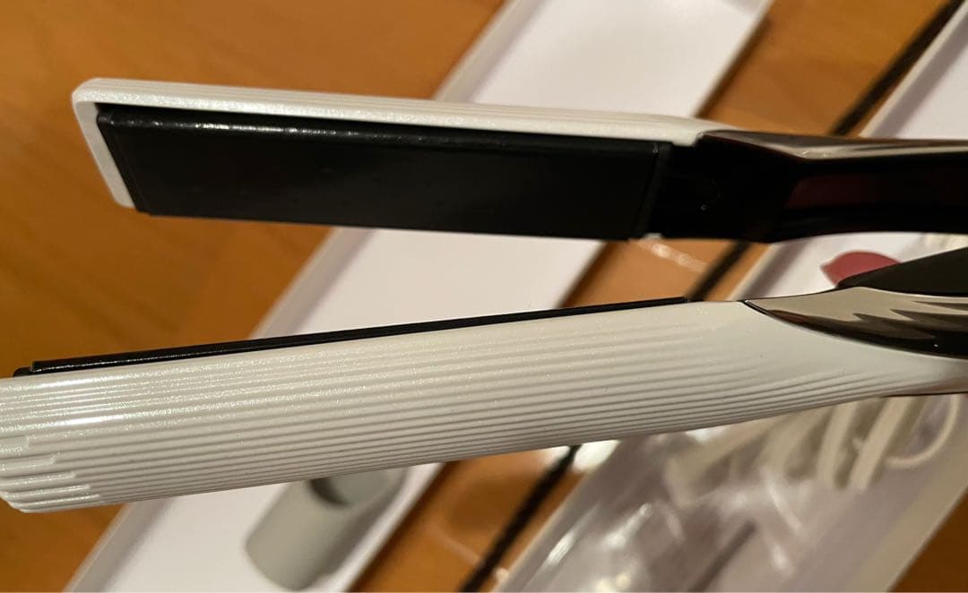 リファビューテック ストレートアイロン カーボンレイヤープレート ReFa