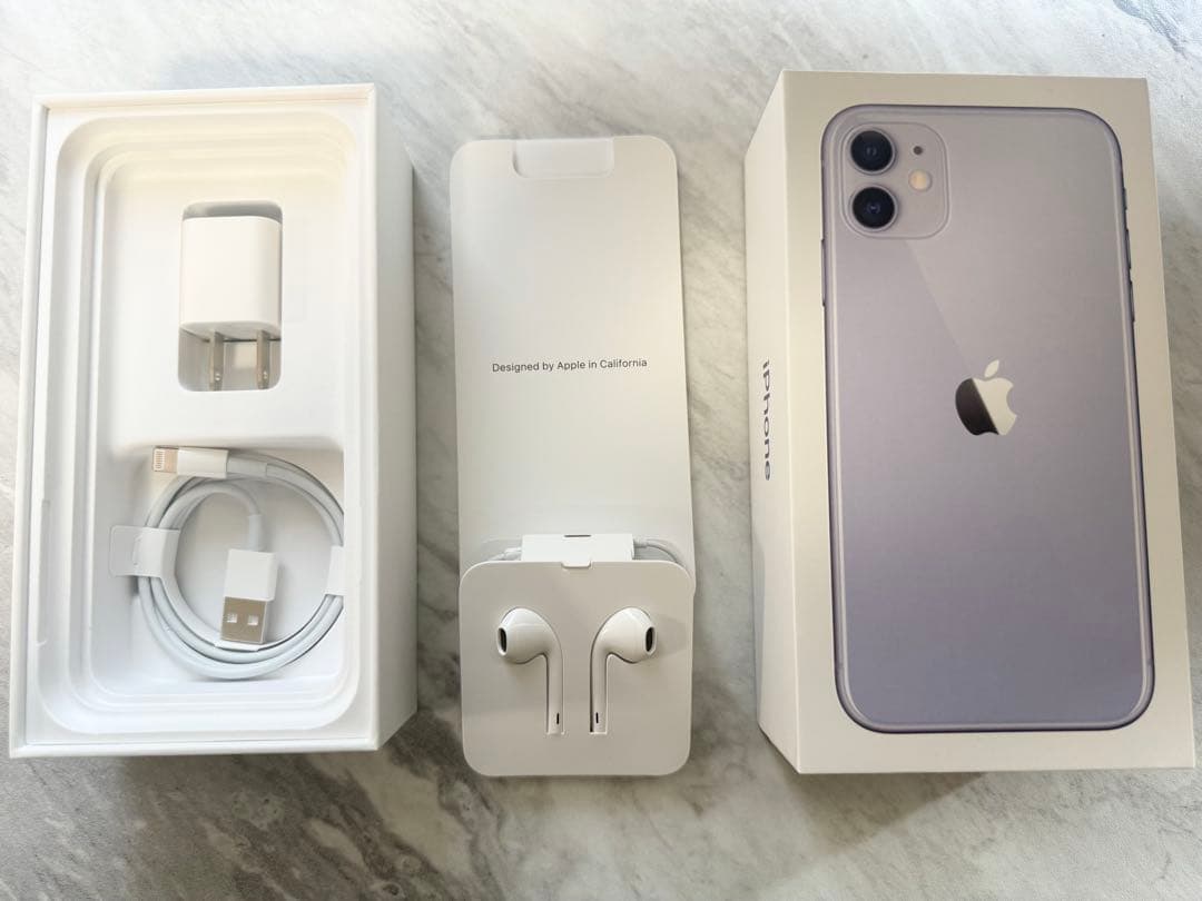 美品 iPhone 11 パープル 128GB