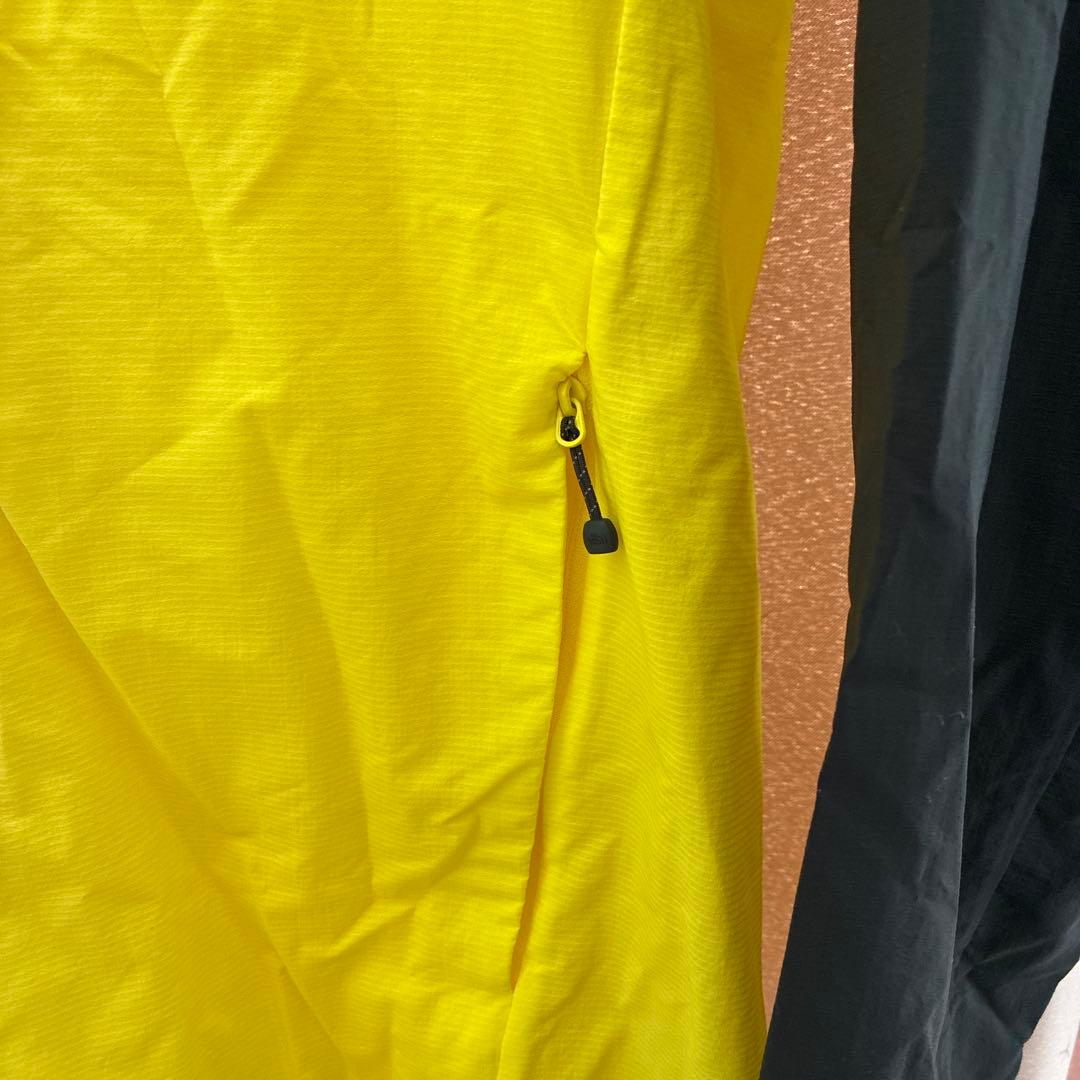 THE NORTH FACE フルジップウィンドブレーカー